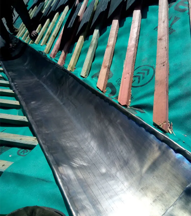 roof gutter